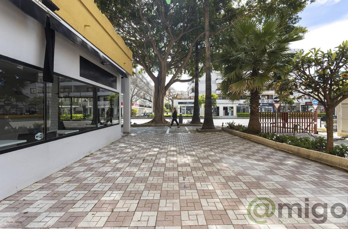 Venta de local en Marbella