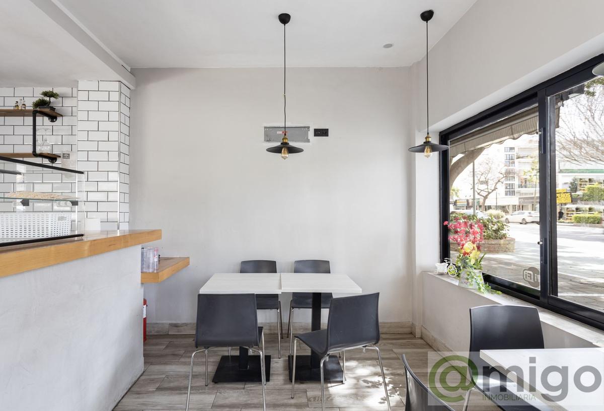 Venta de local en Marbella