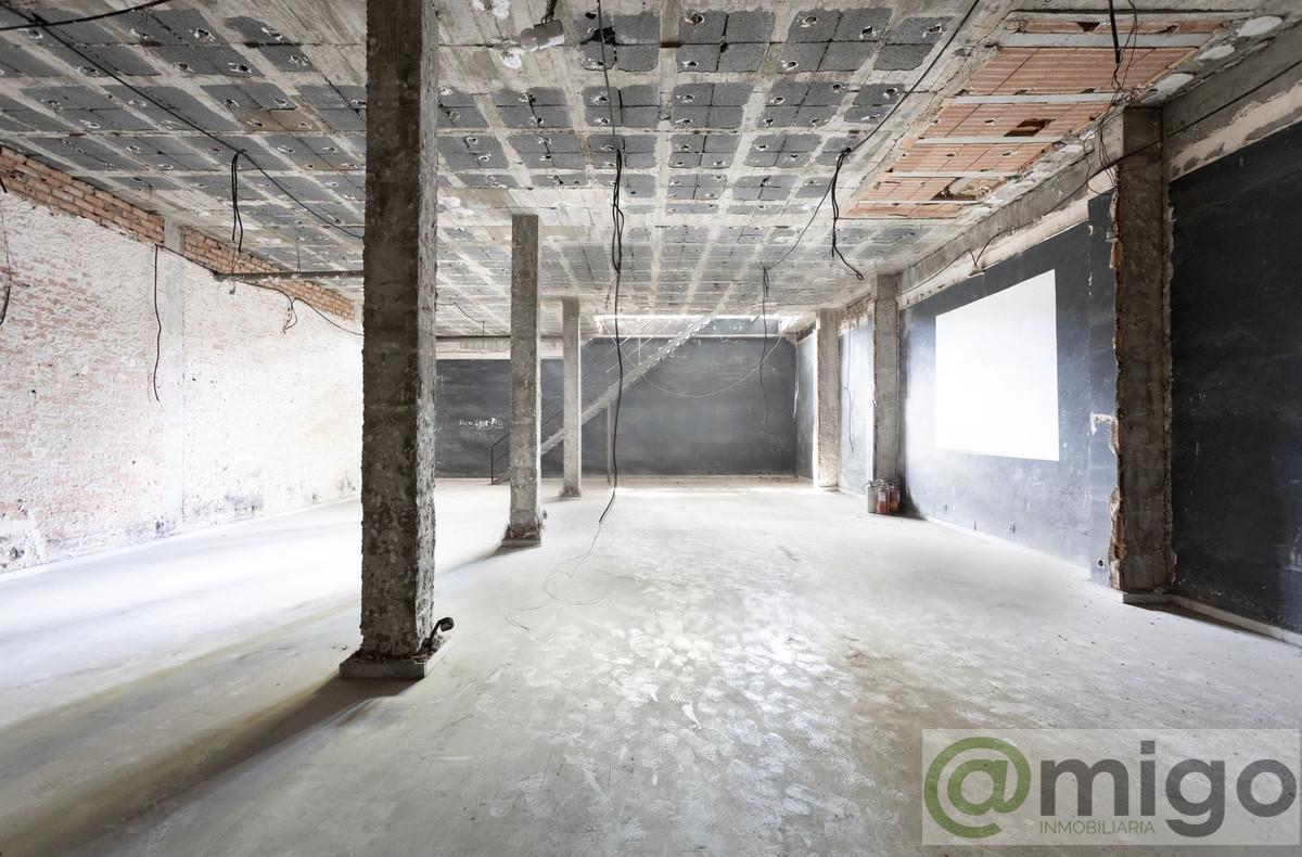 Venta de local en Marbella