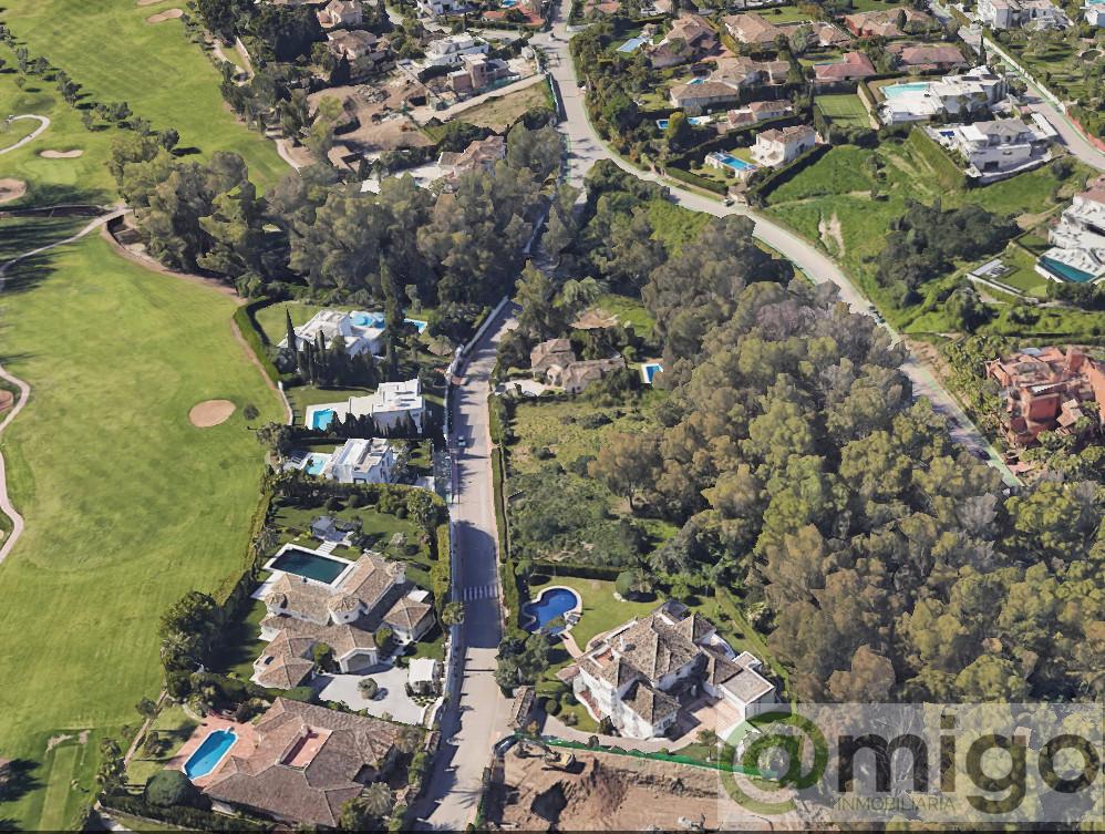 For sale of land in Marbella