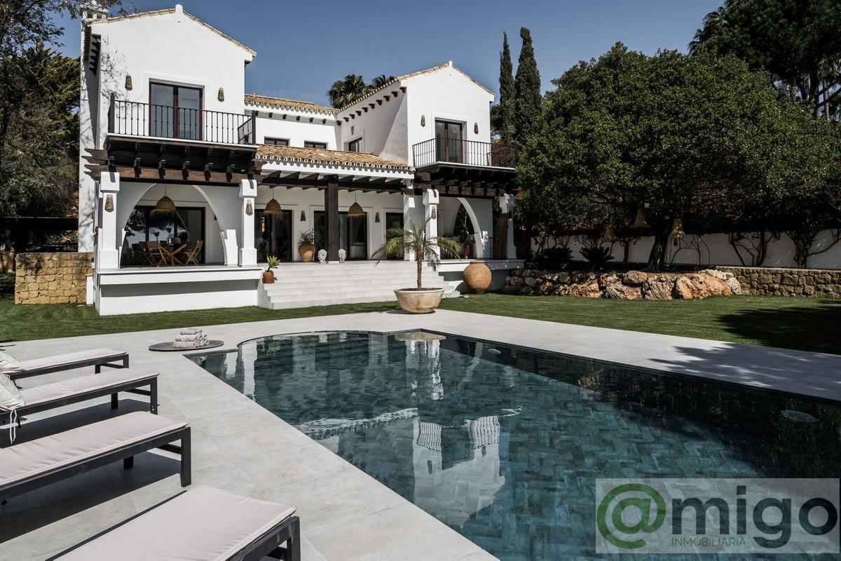 For sale of villa in Marbella