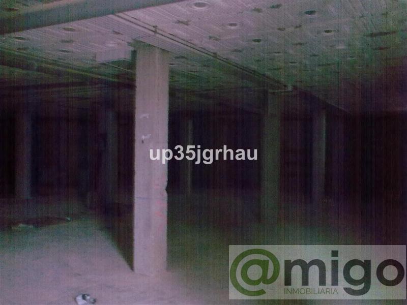 Venta de local comercial en La Duquesa