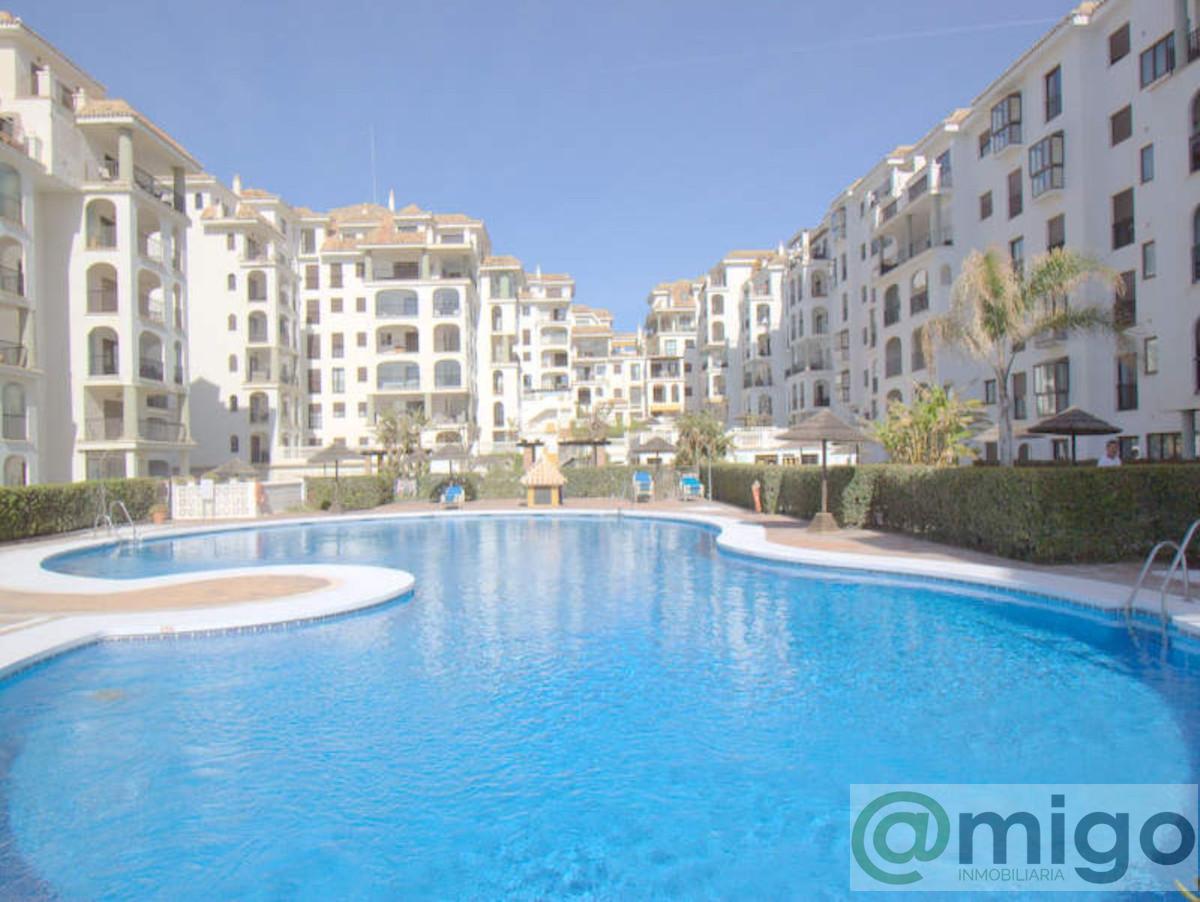 For sale of apartment in La Duquesa
