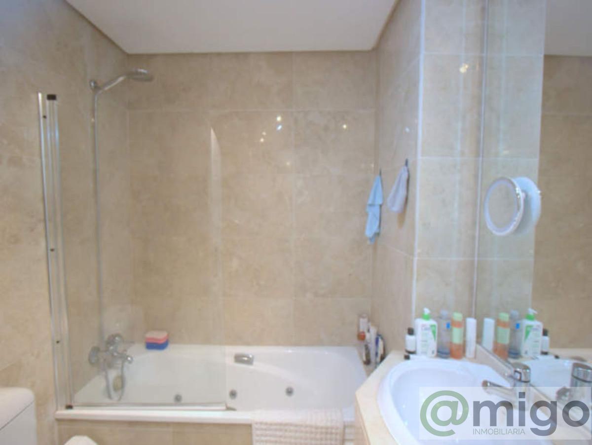 Venta de apartamento en La Duquesa