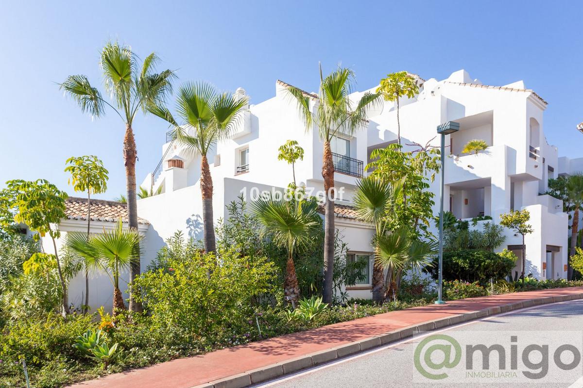 For sale of apartment in Marbella