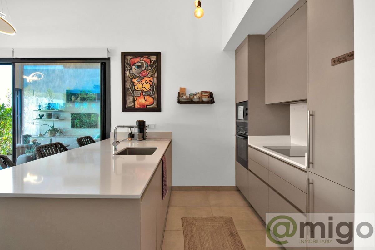 Venta de Ático en Estepona