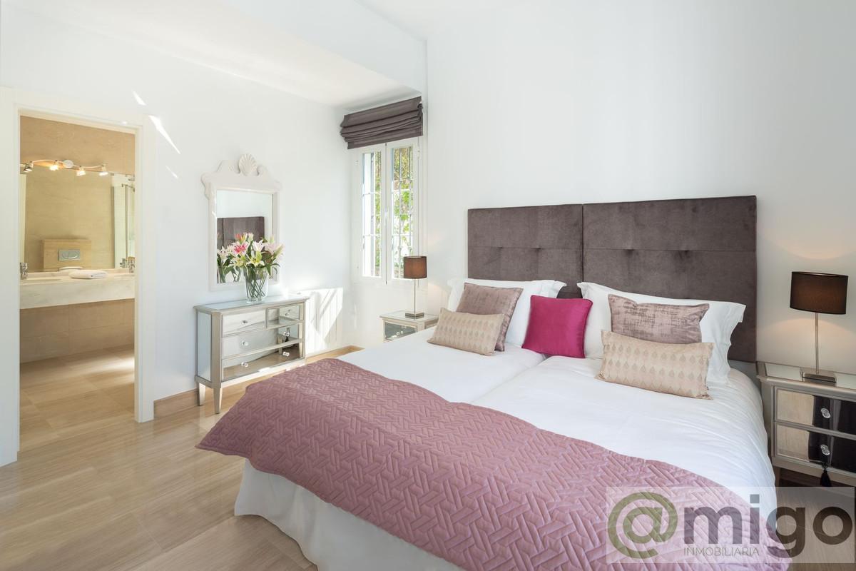 For sale of villa in Marbella