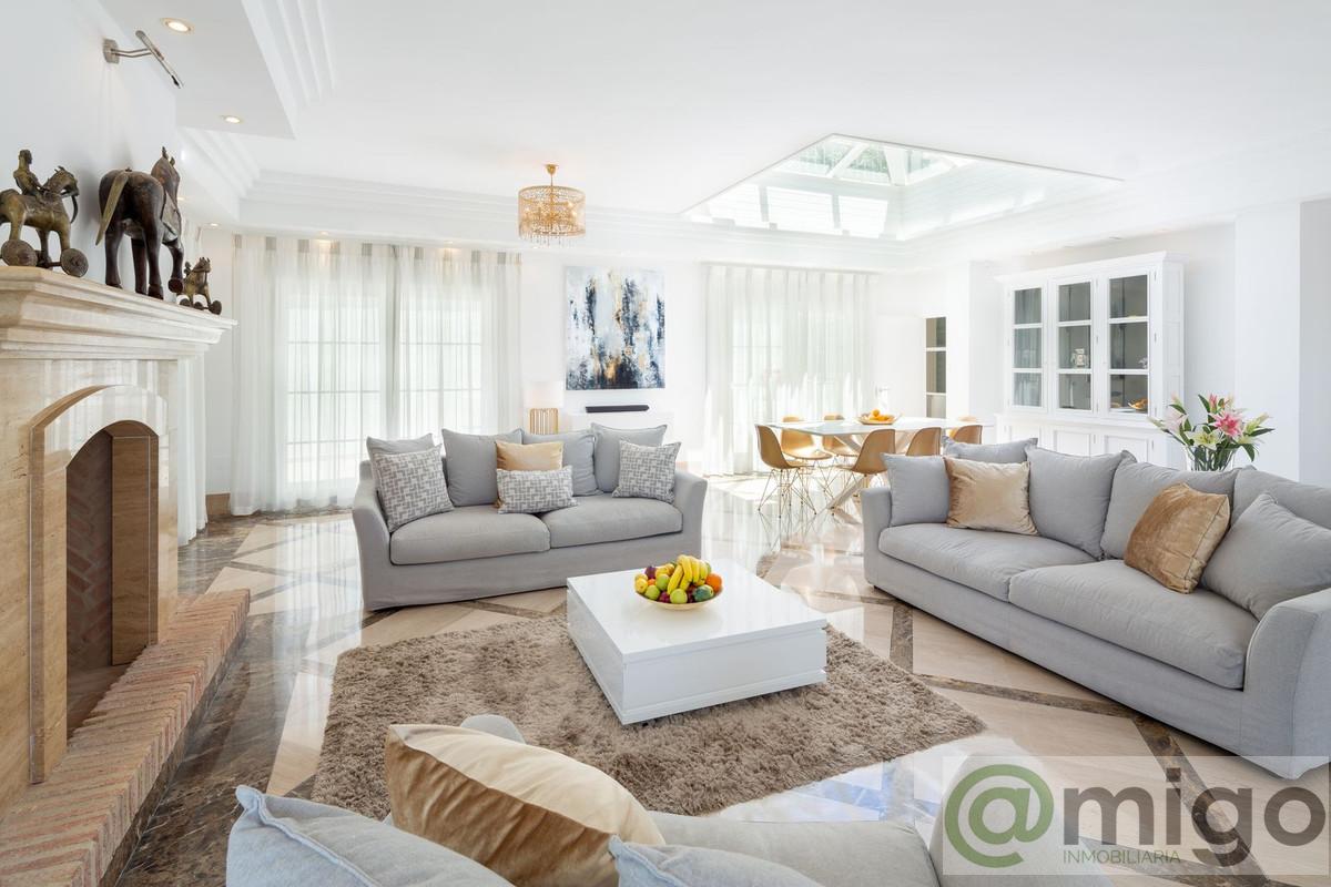 For sale of villa in Marbella