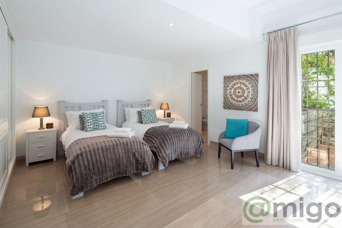 For sale of villa in Marbella