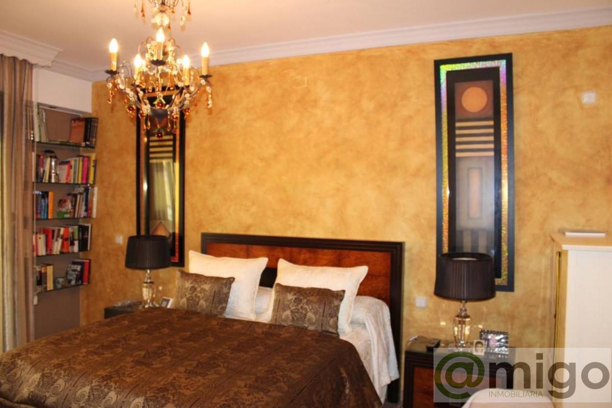 For sale of apartment in Marbella