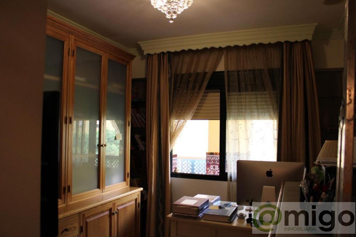 For sale of apartment in Marbella