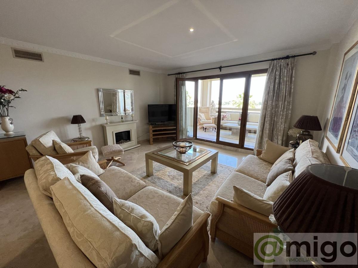 For sale of apartment in El Paraiso