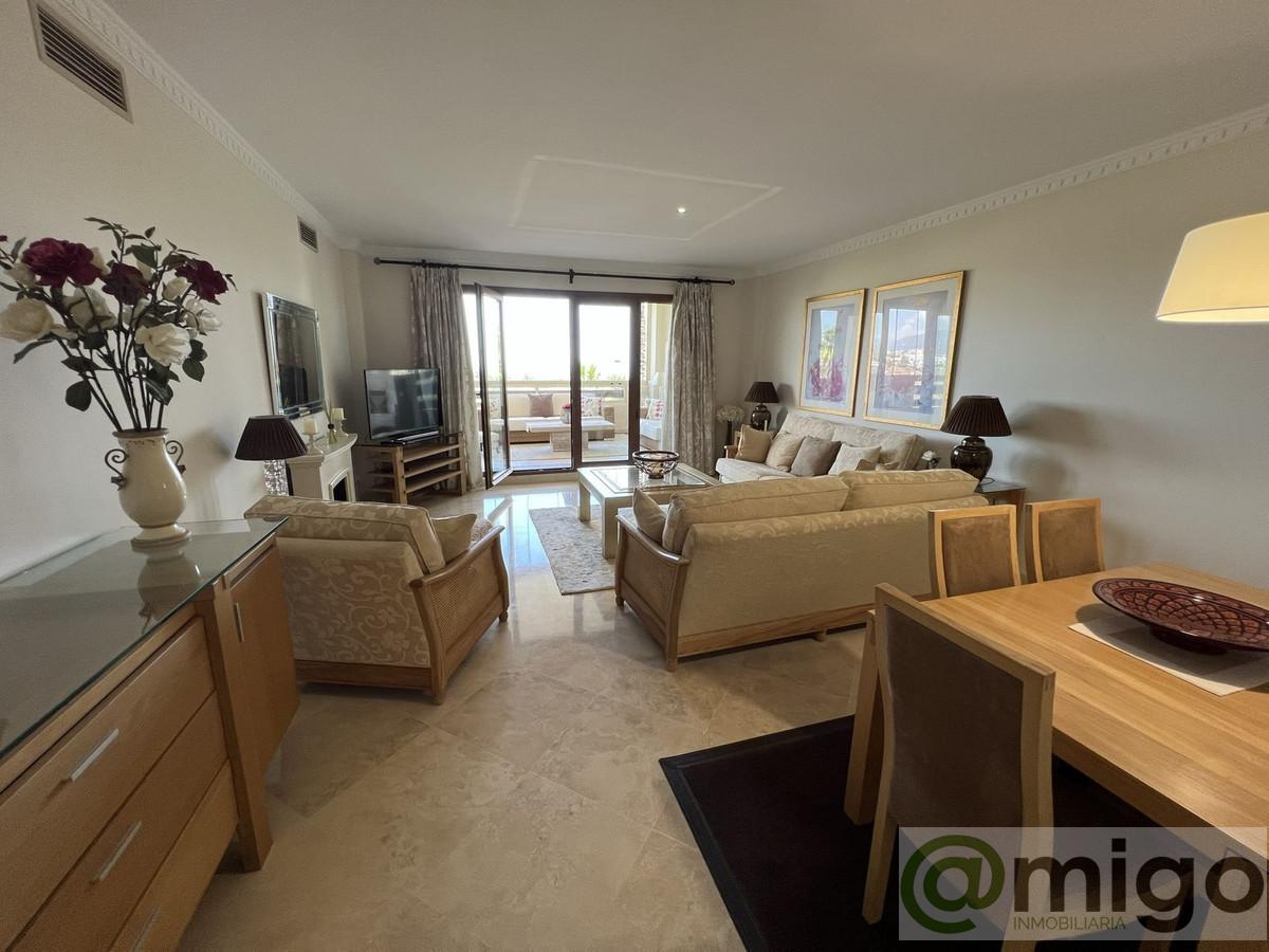 For sale of apartment in El Paraiso