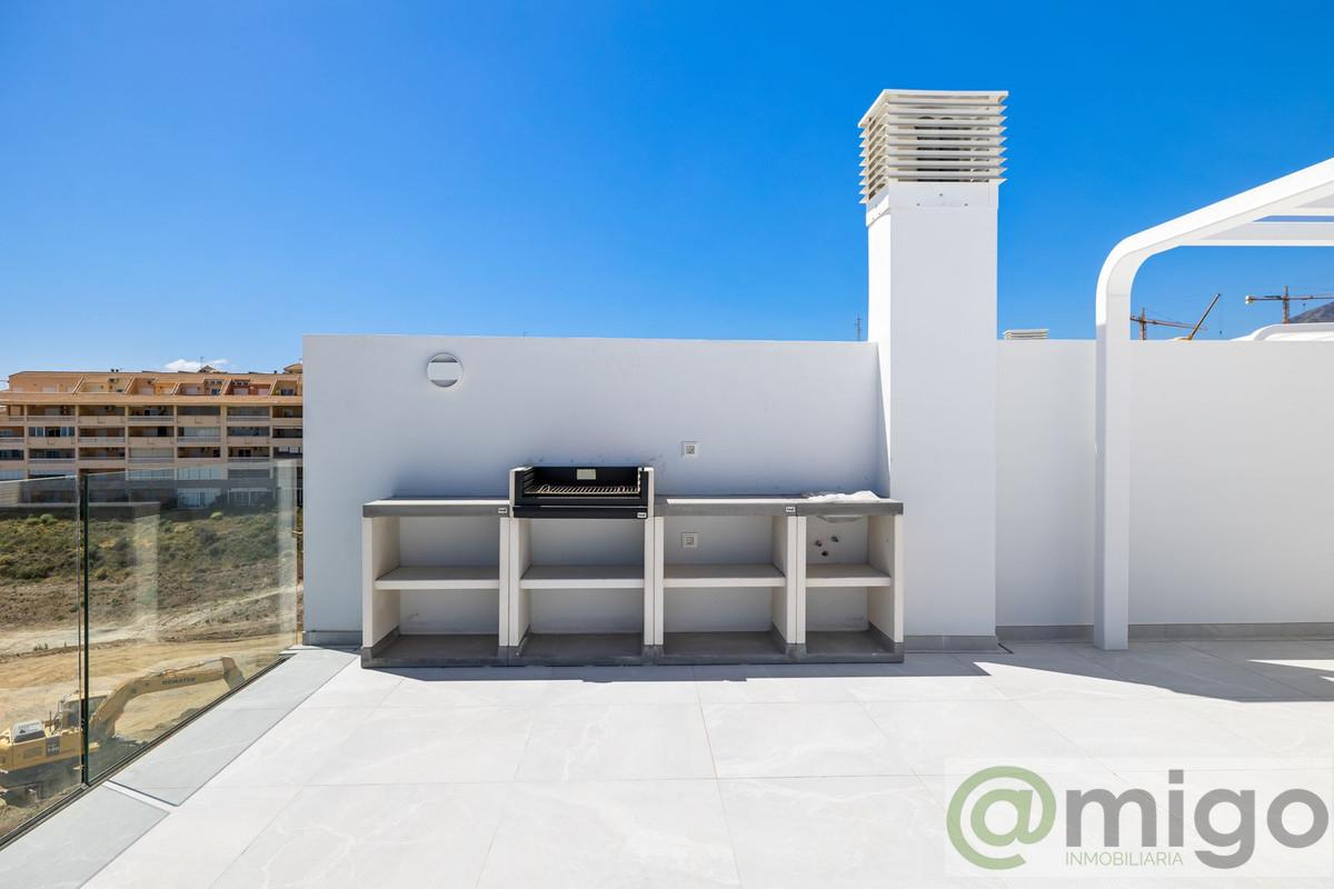 For sale of penthouse in Fuengirola