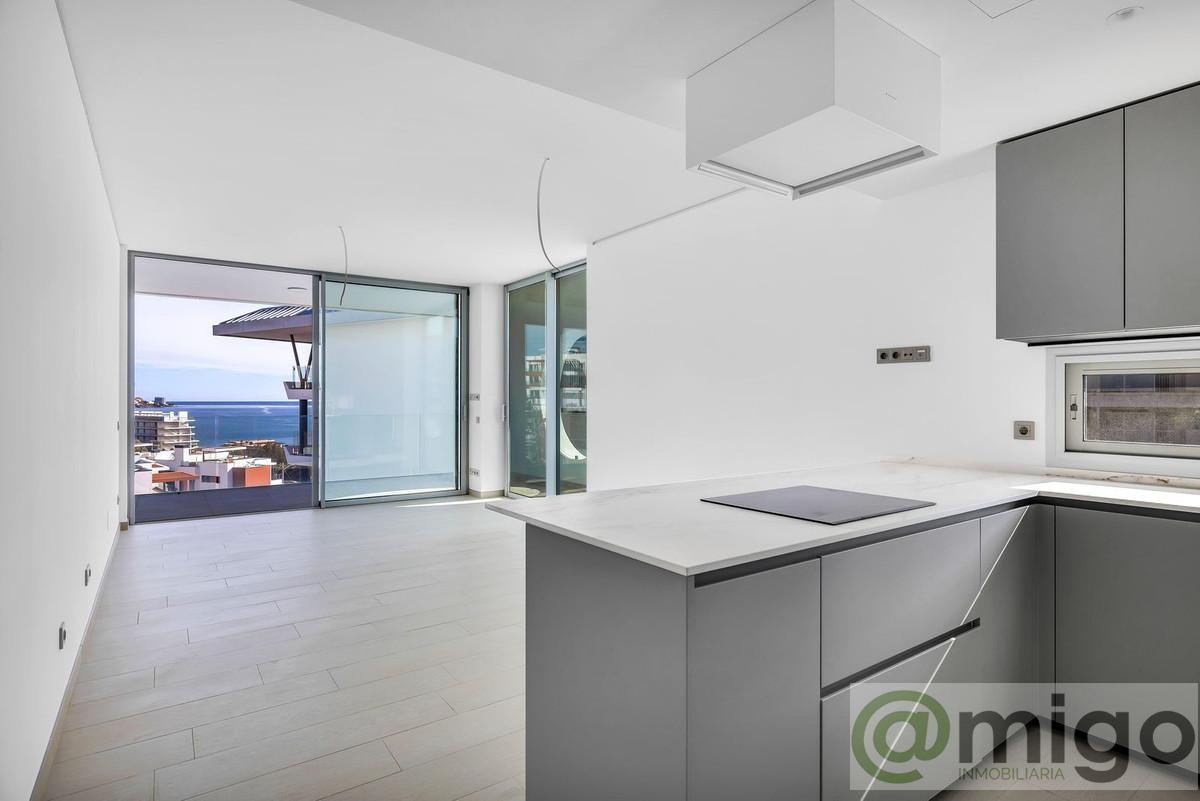 For sale of penthouse in Fuengirola