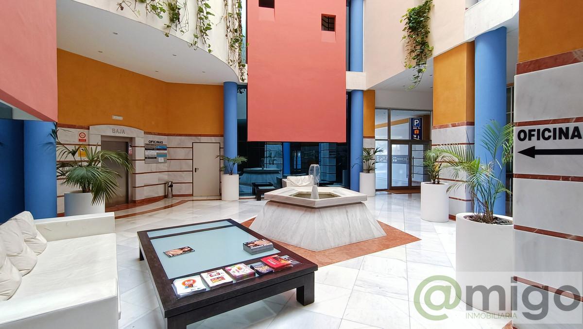 Venta de local en Marbella