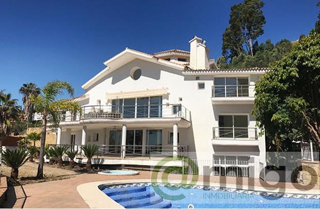 For sale of villa in Marbella