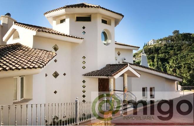 For sale of villa in Marbella