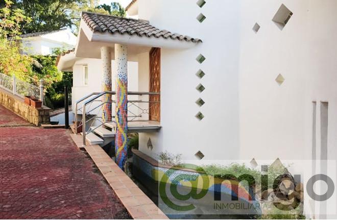 For sale of villa in Marbella