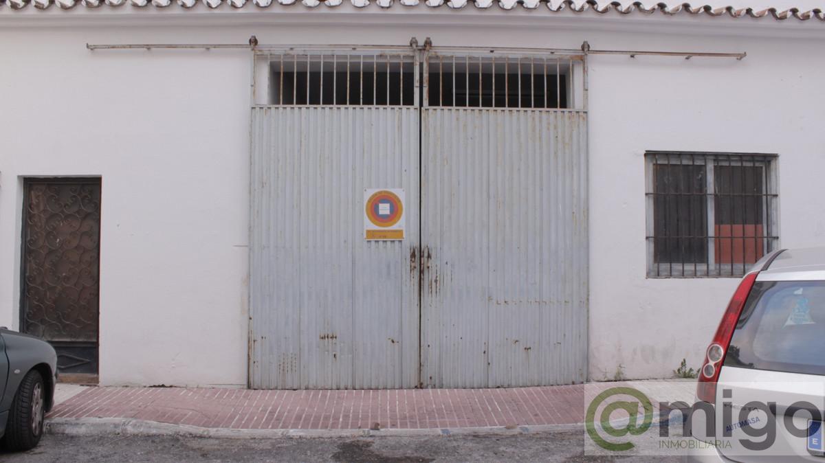 For sale of commercial in Marbella