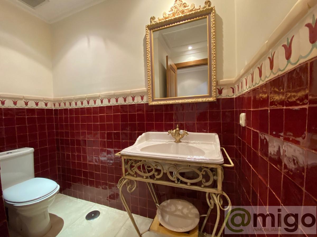 For sale of villa in Marbella