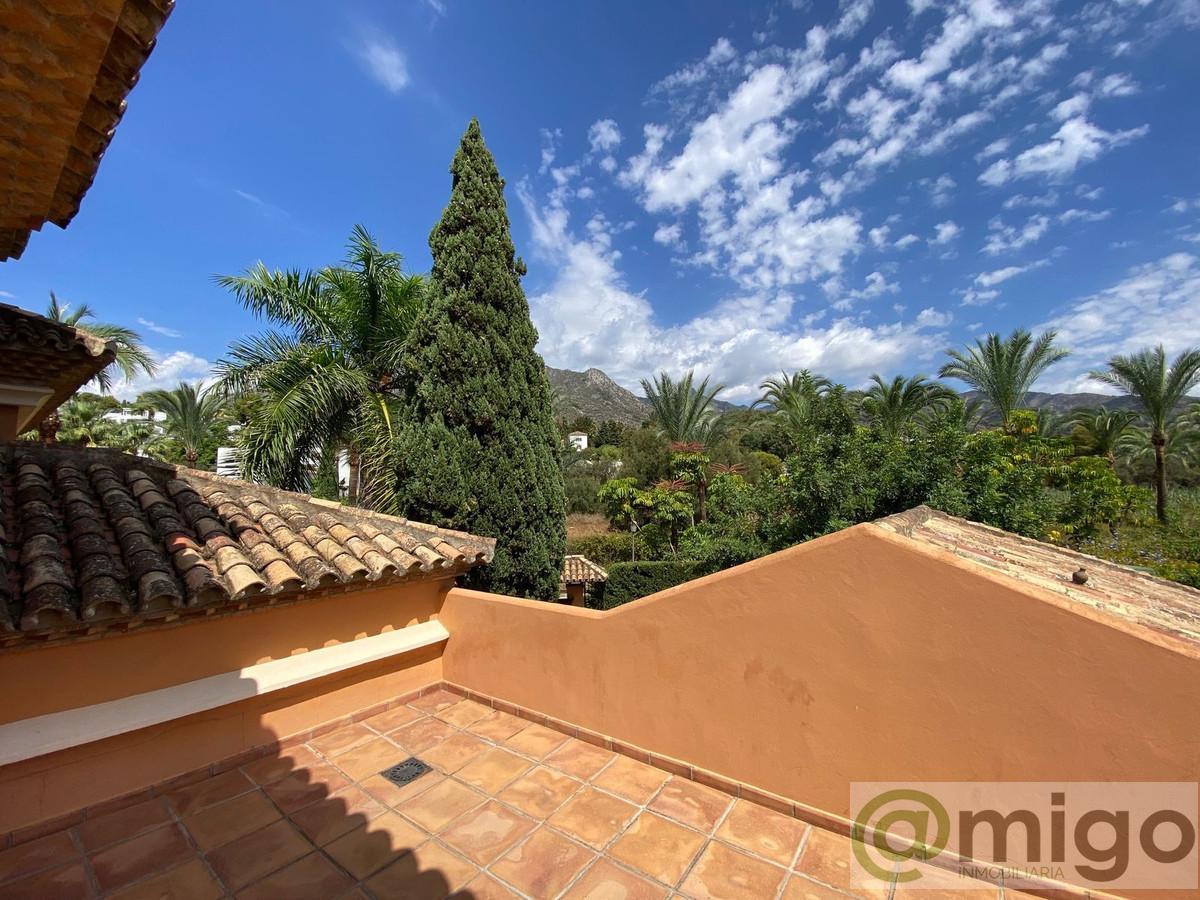For sale of villa in Marbella