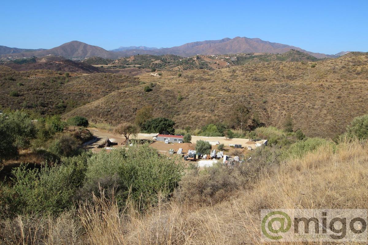 For sale of land in Mijas Costa