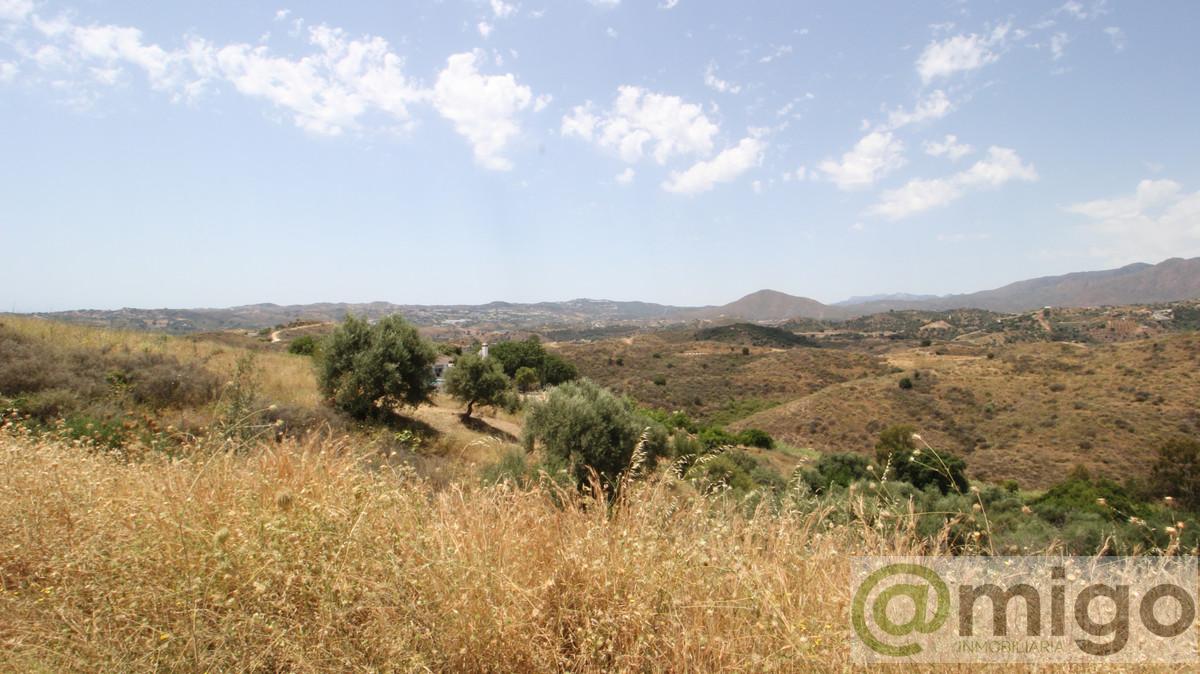 For sale of land in Mijas Costa