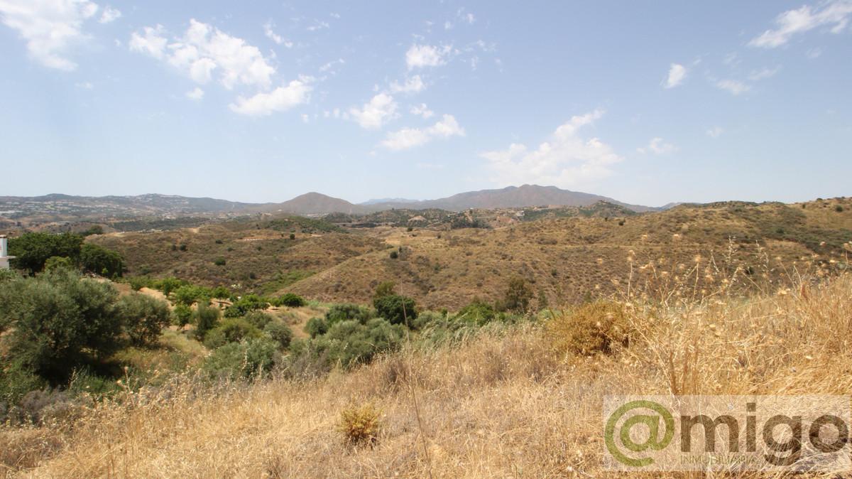 For sale of land in Mijas Costa