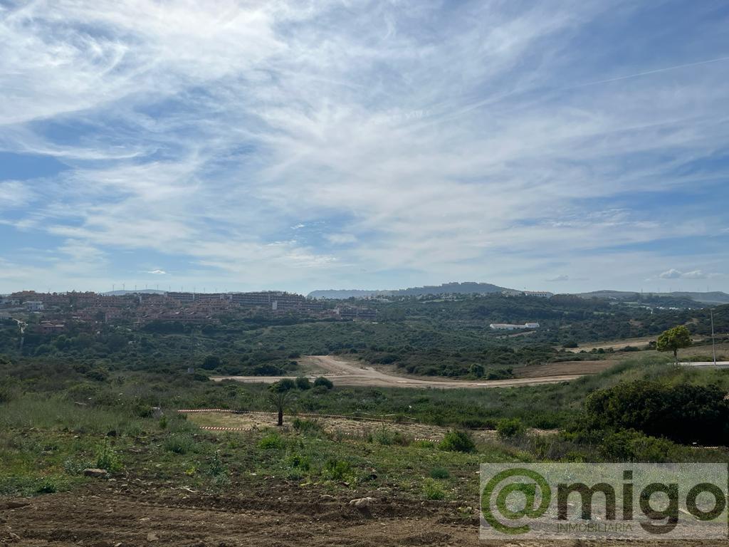 For sale of land in Casares