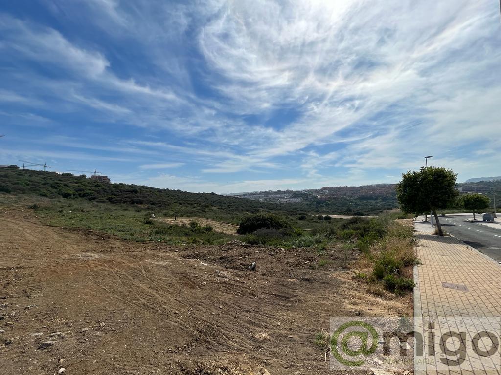 For sale of land in Casares