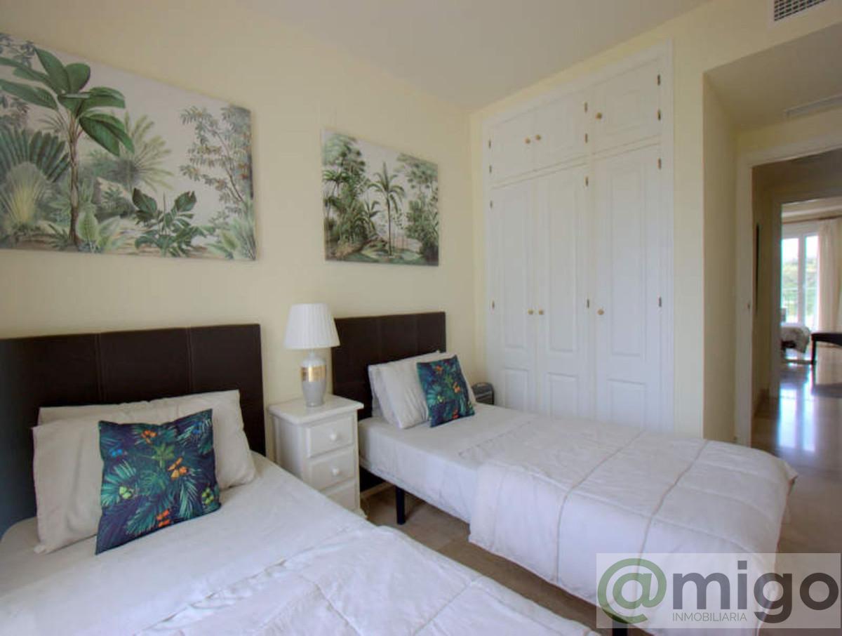 Venta de apartamento en La Duquesa