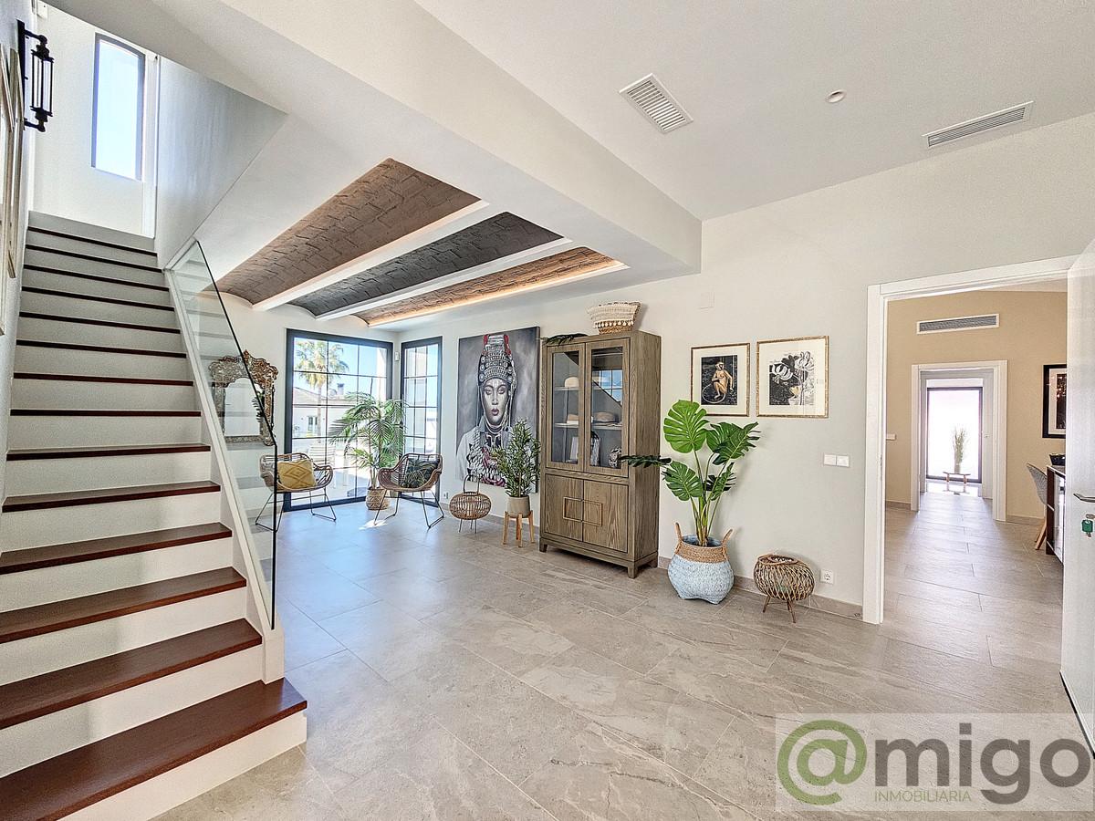 Venta de villa en Estepona