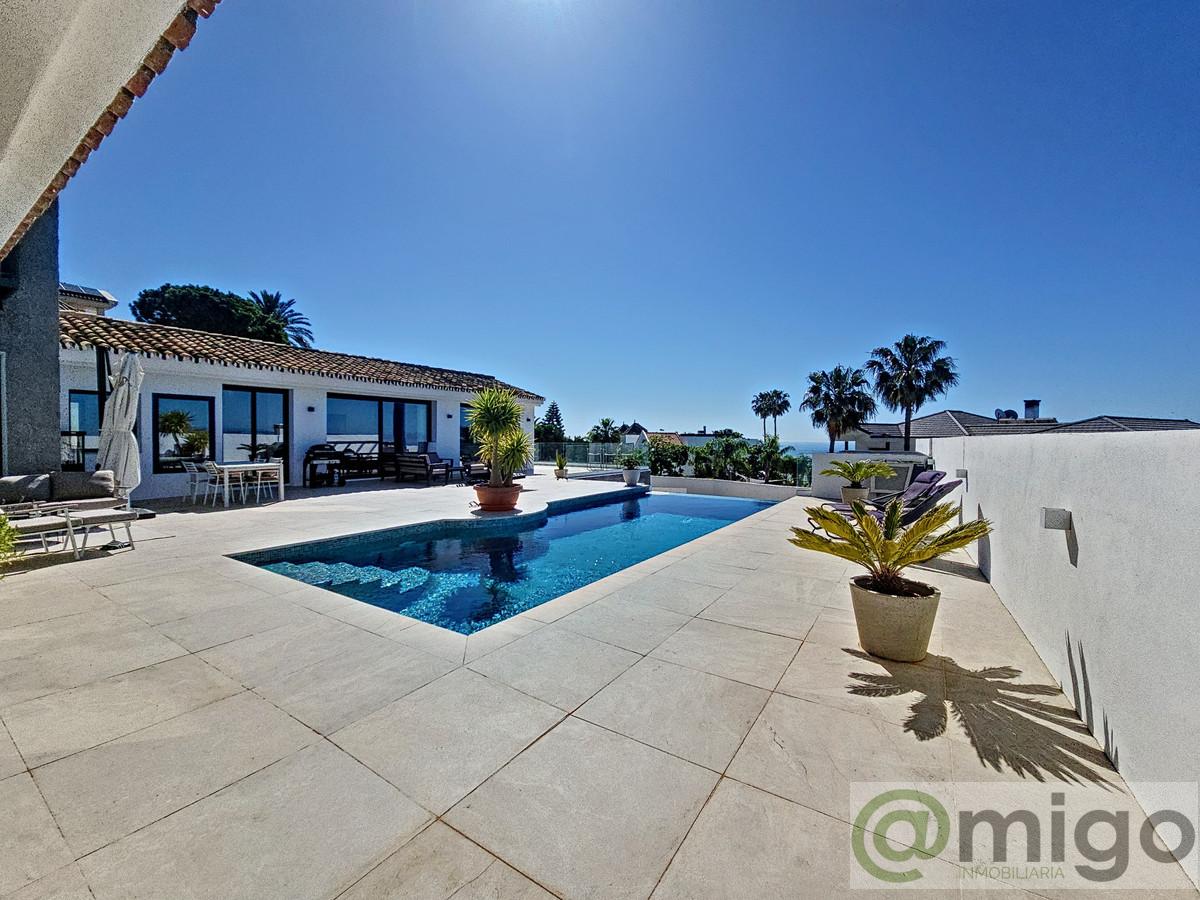 Venta de villa en Estepona