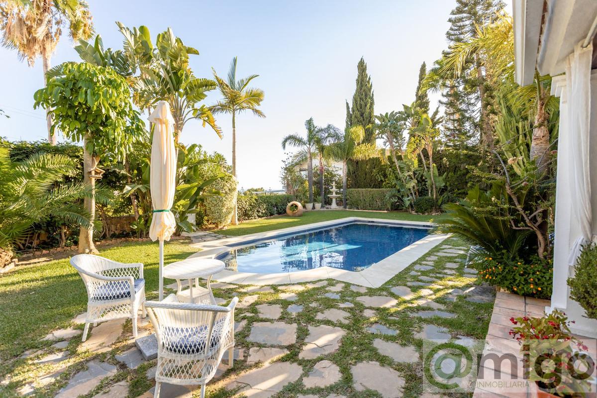 Venta de villa en El Paraiso