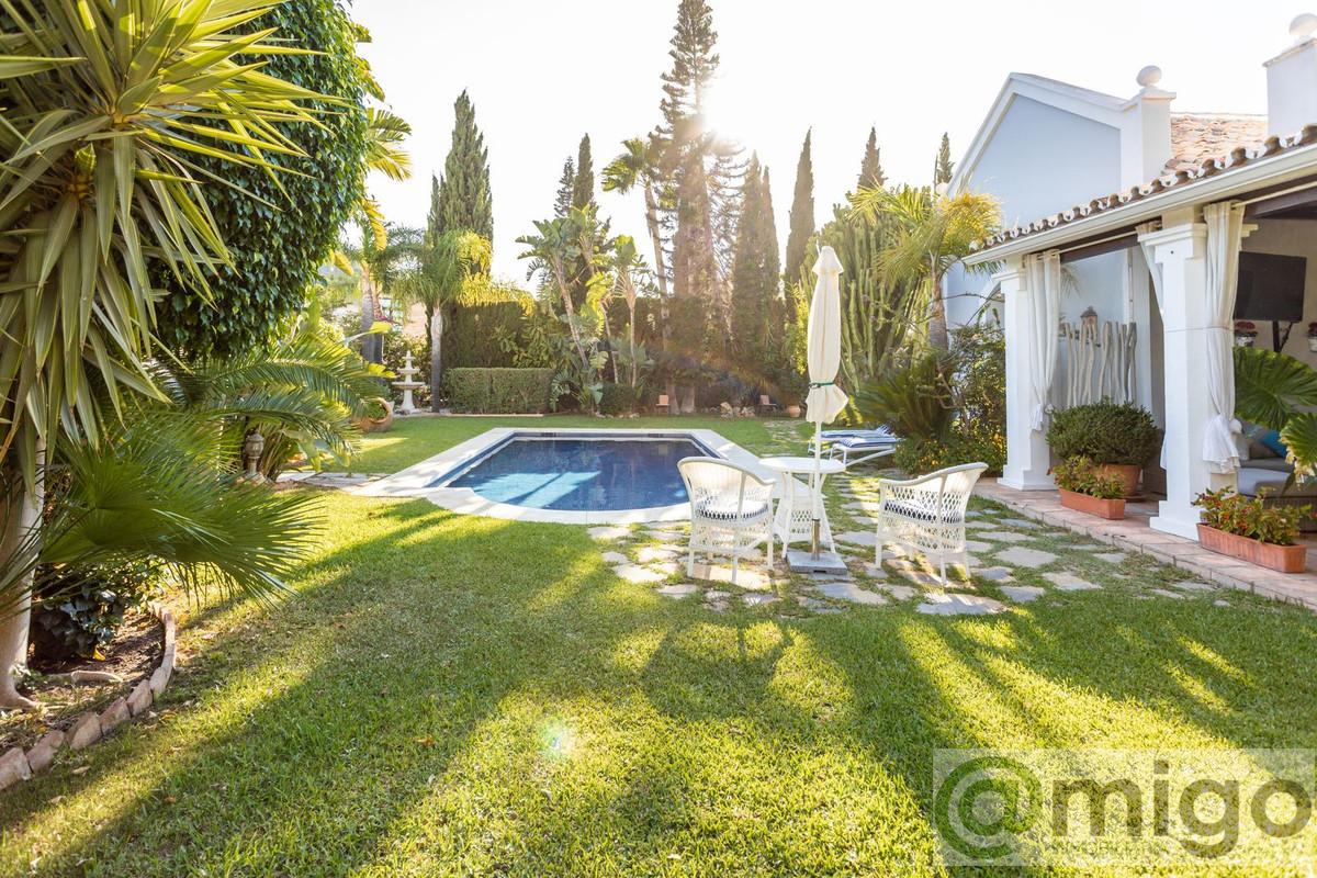 Venta de villa en El Paraiso