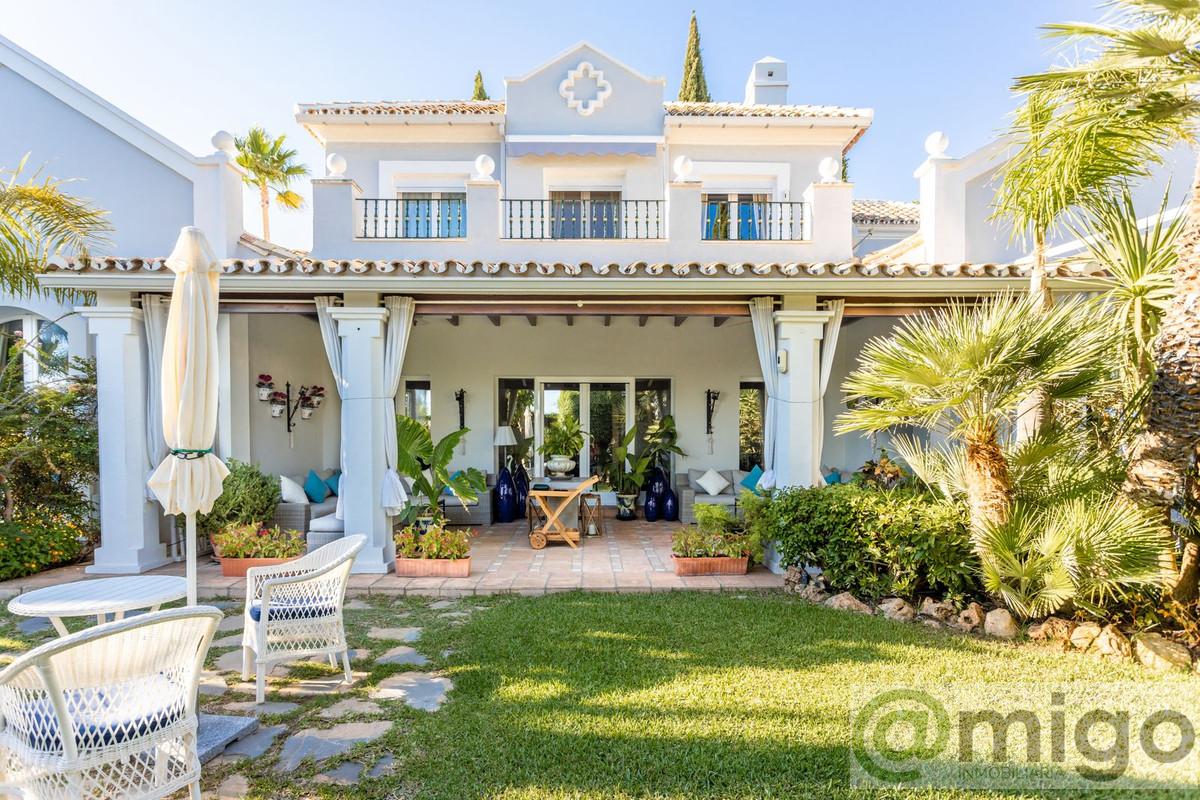 Venta de villa en El Paraiso