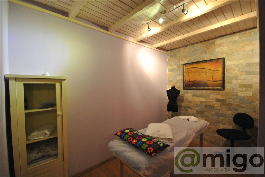 For sale of commercial in Marbella