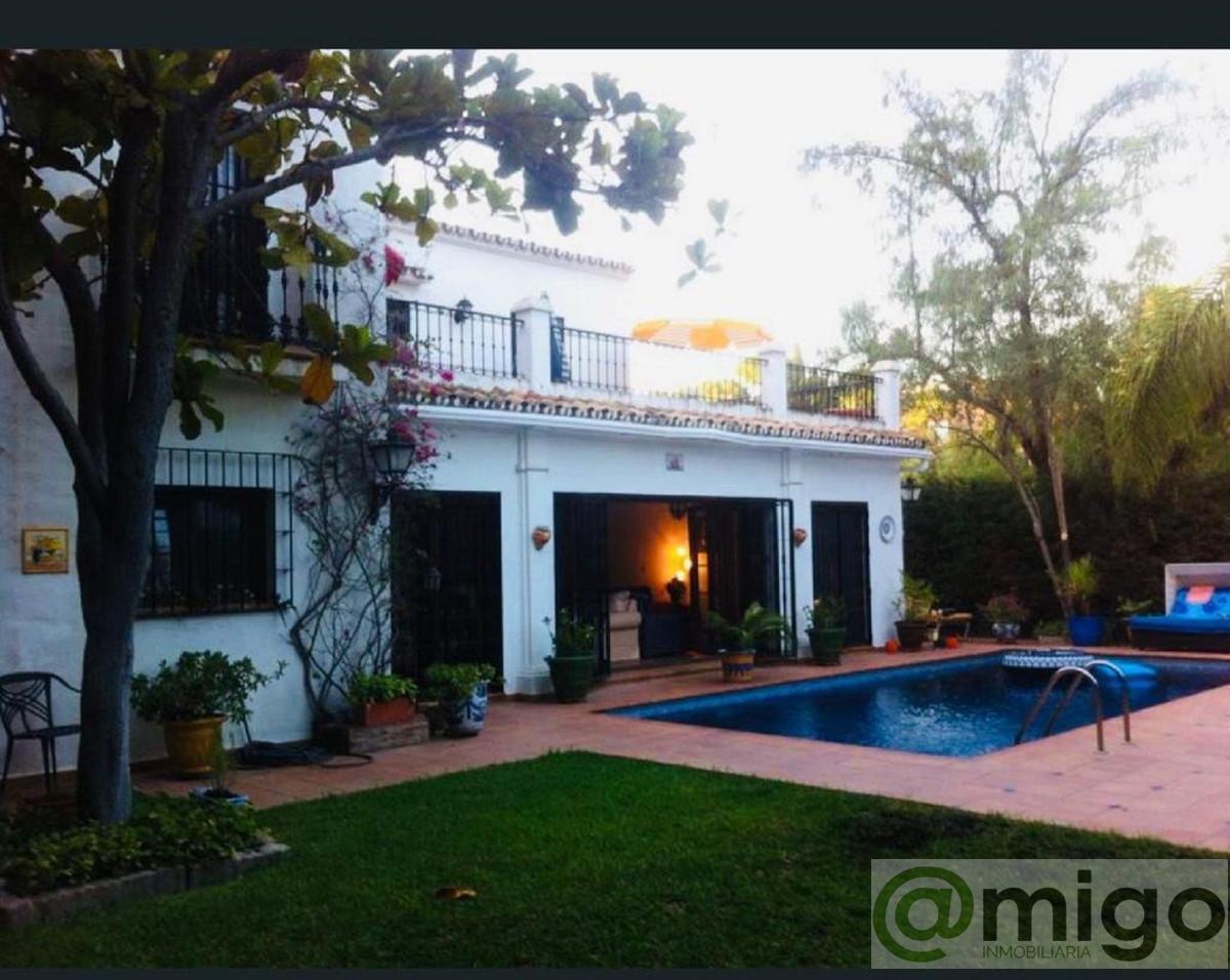 For sale of villa in Marbella