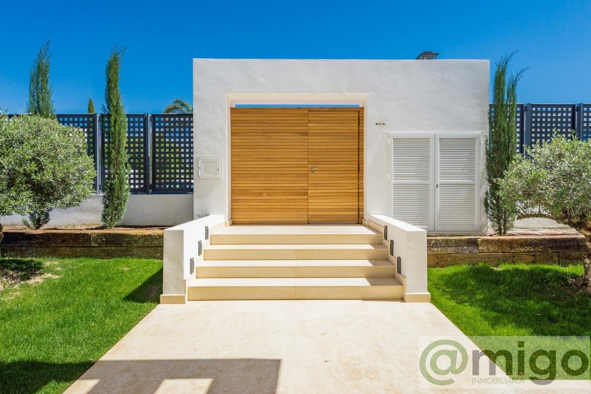 For sale of villa in Marbella