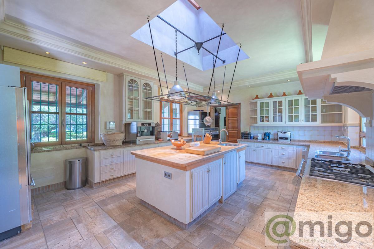 Venta de villa en Estepona