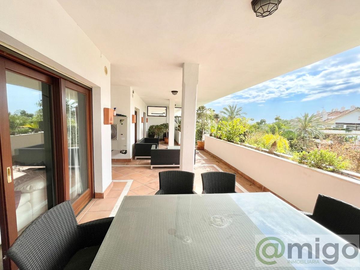 For sale of apartment in Marbella