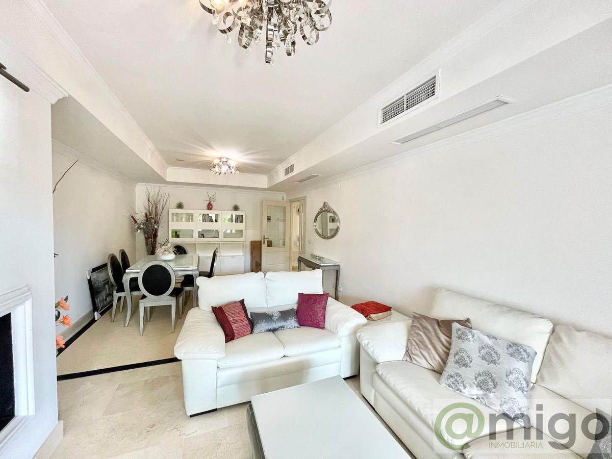 For sale of apartment in Marbella