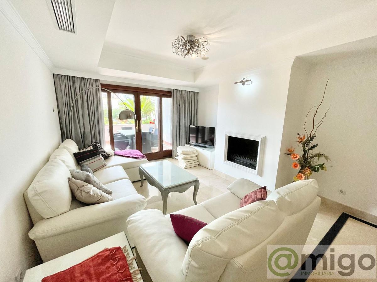 For sale of apartment in Marbella