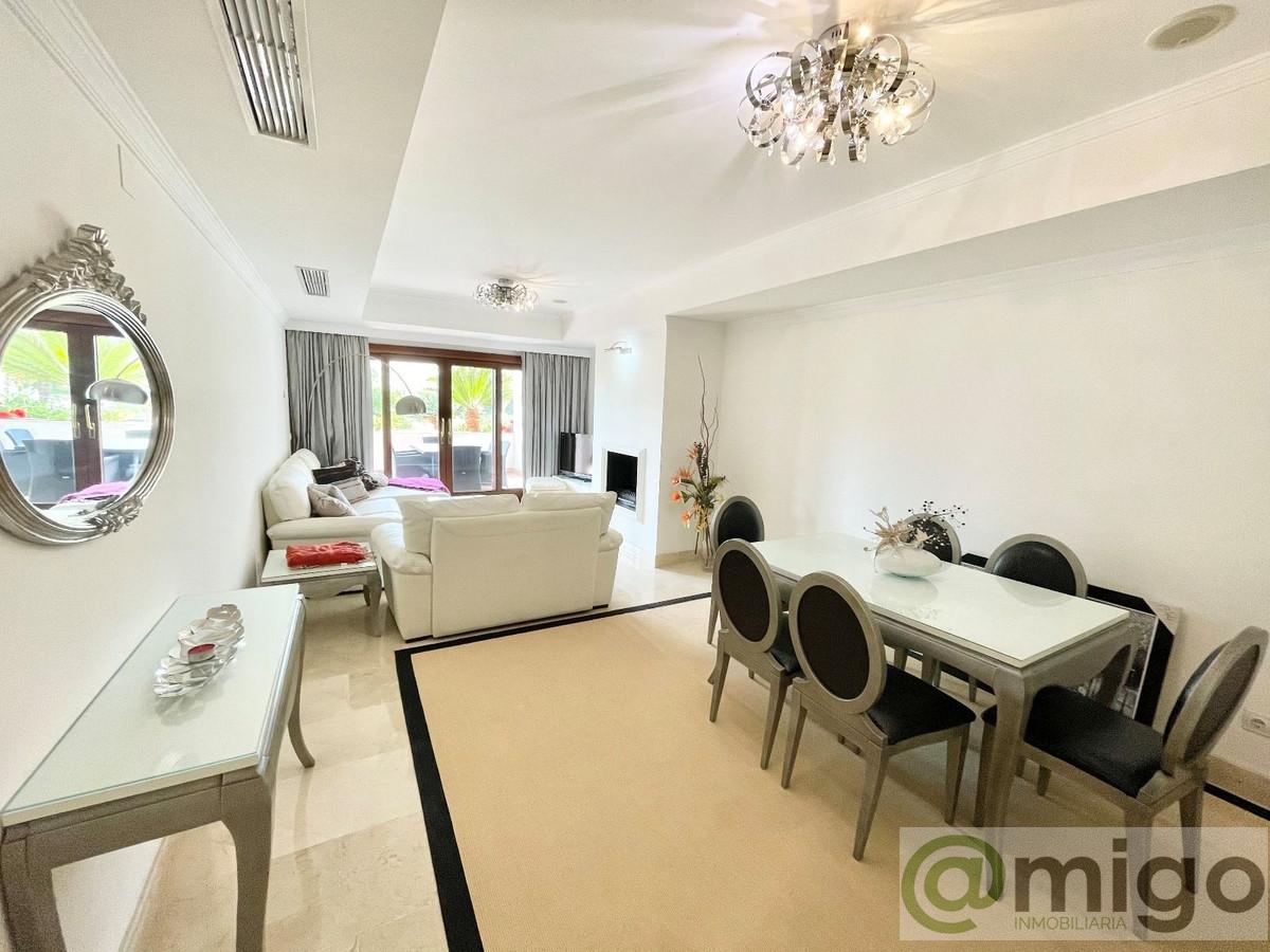 For sale of apartment in Marbella