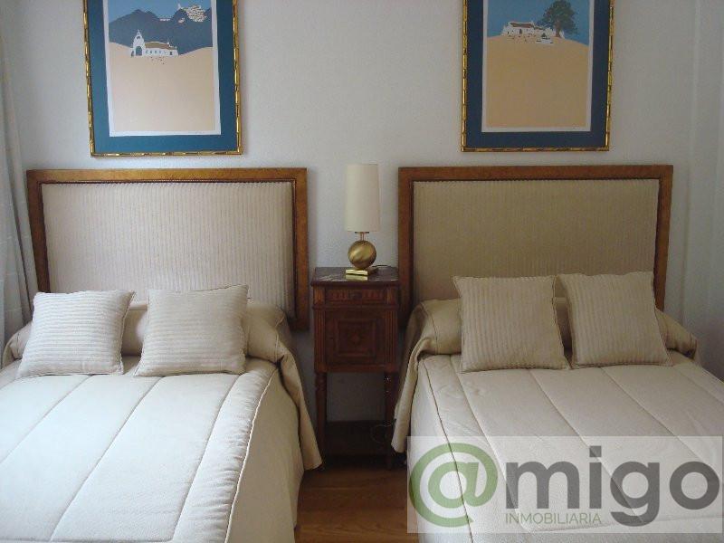 Venta de villa en Estepona