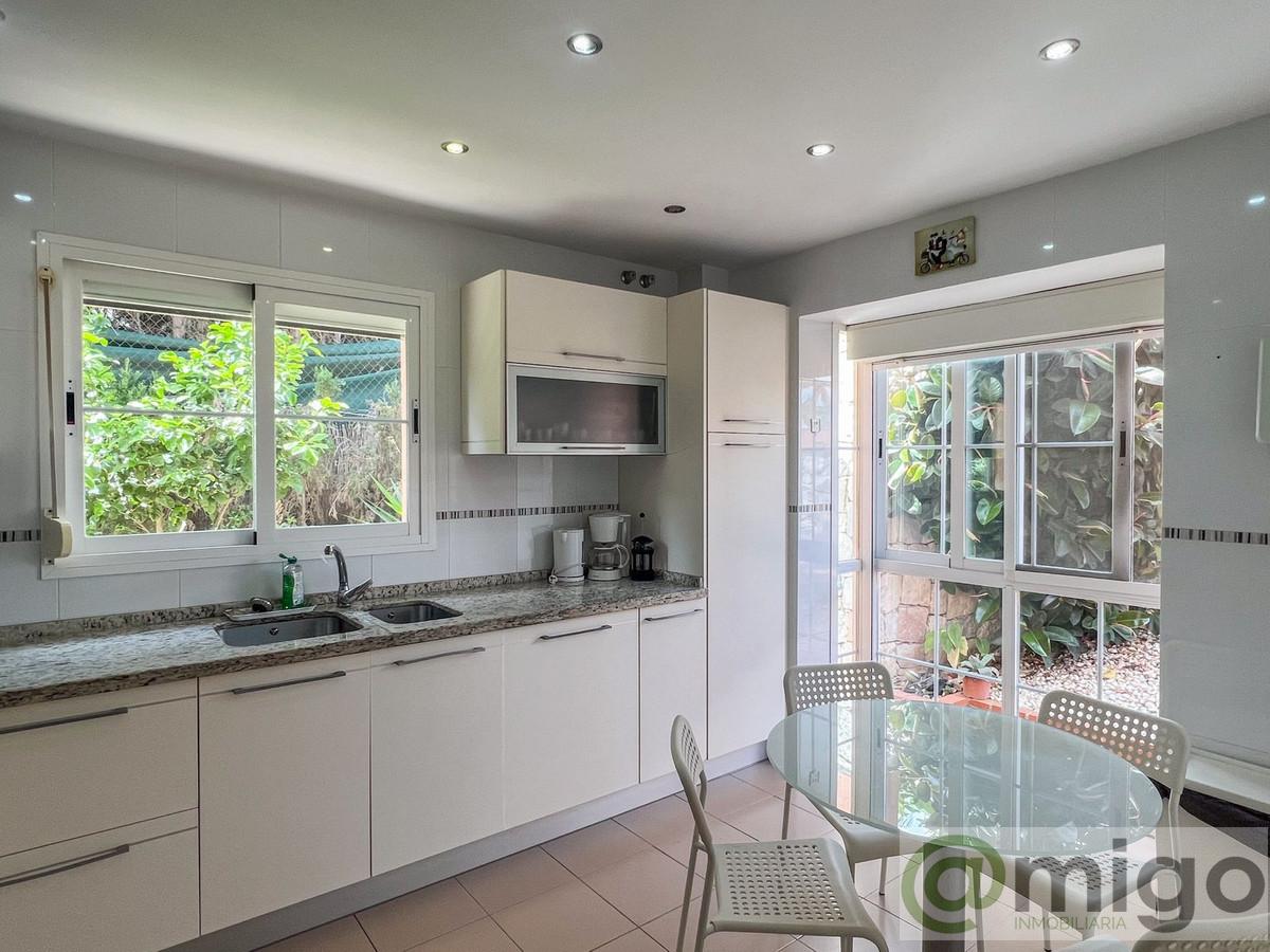 Venta de villa en Cerros del Aguila