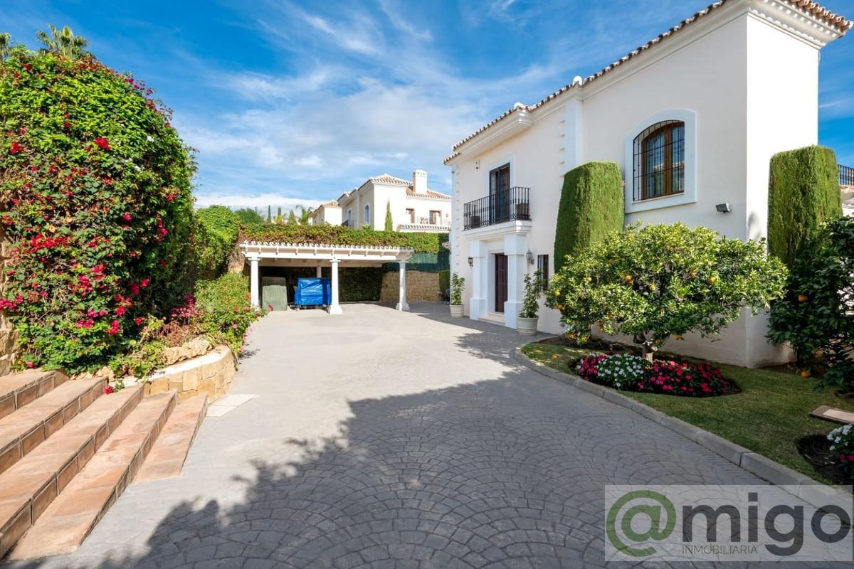 Venta de villa en Estepona