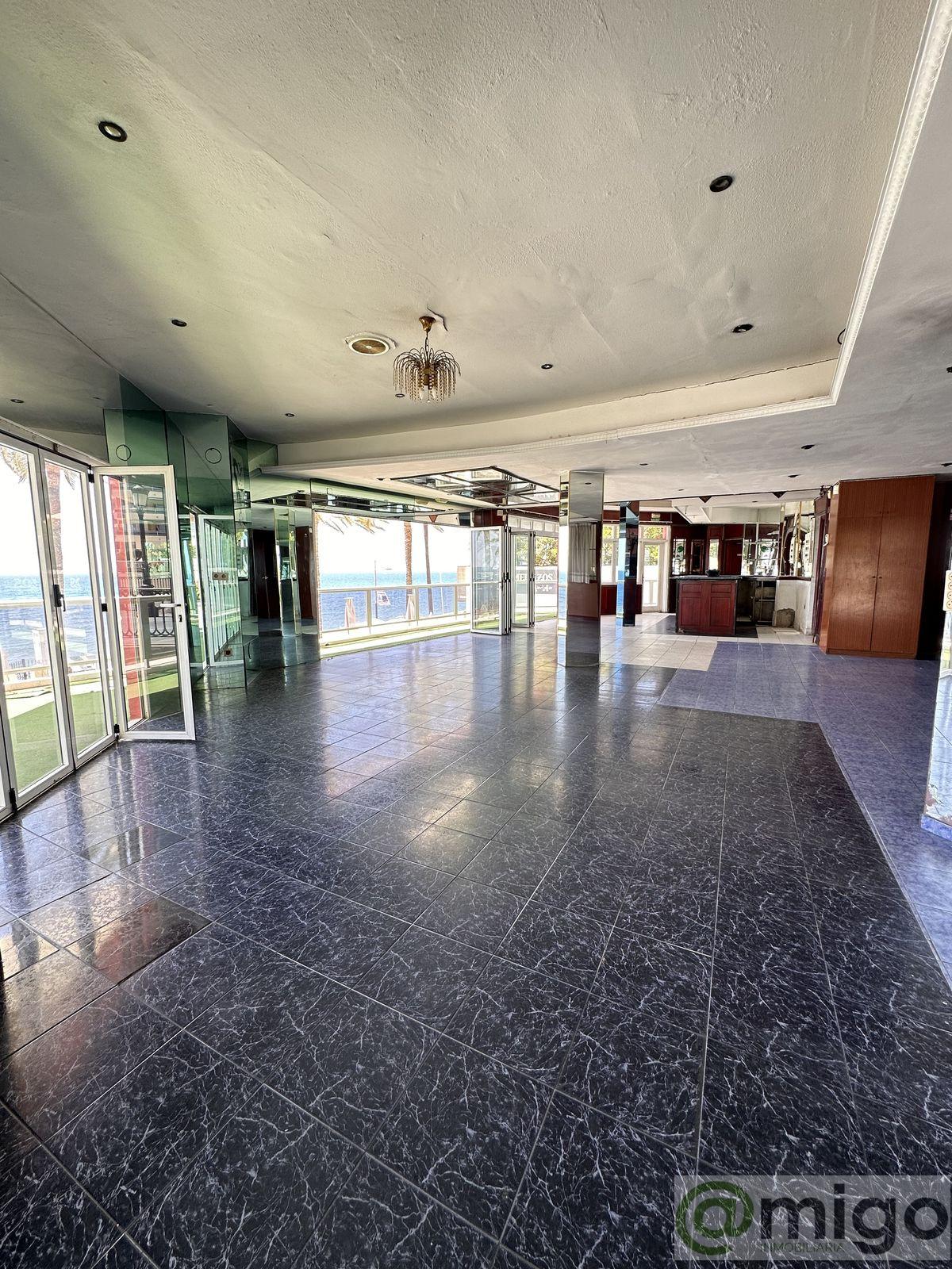 Venta de local en Marbella