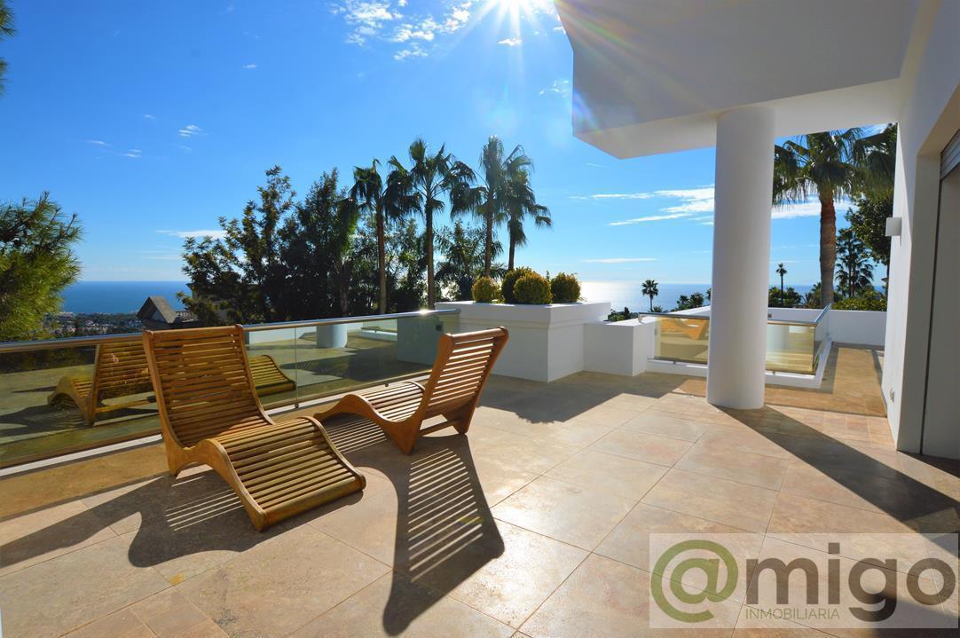 For sale of villa in Marbella